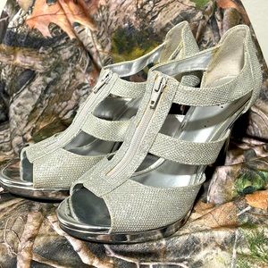 Fioni silver high heels